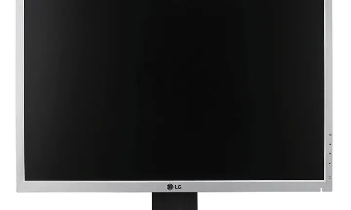 What the Numbers on a Monitor Box Mean, and Which Ones Are Marketing - illustration